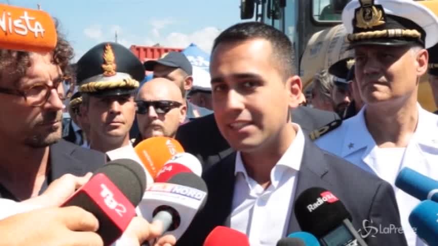Genova, Di Maio: “Autostrade coperta da governi precedenti. Noi non faremo da palo”