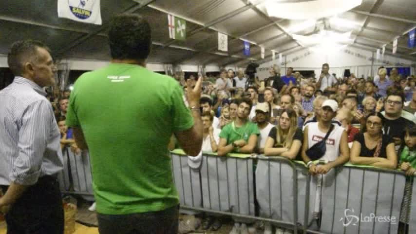 Crollo Genova, Salvini: “Chi è stato al governo prima cosa ha controllato?”