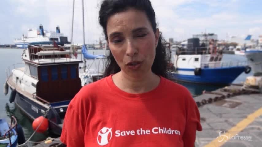 Nave Diciotti, solidarietà dei cittadini ai migranti che non possono sbarcare