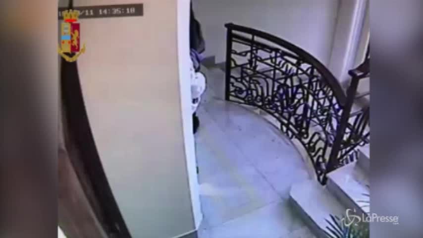 Napoli, arrestate ladre seriali d’appartamento