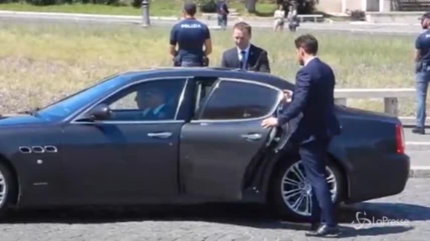 Macron-Salvini, scontro a distanza sul tema migranti