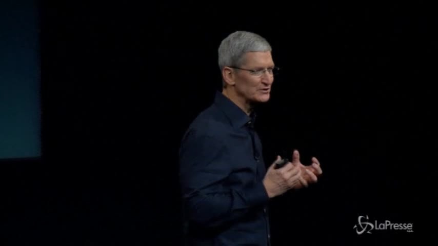 Tim Cook contro la dipendenza da Iphone