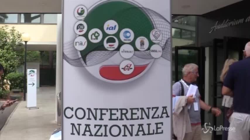 Di Maio: “Possiamo creare 13 milioni di posti di lavoro”