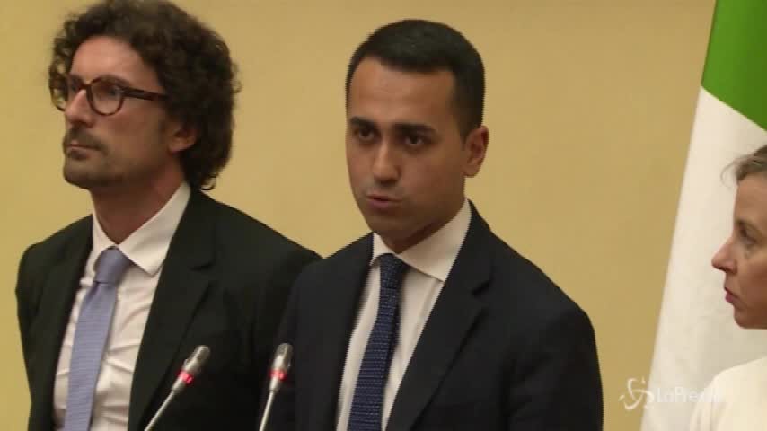 Di Maio: “Oggi taglio vitalizi, giornata storica”