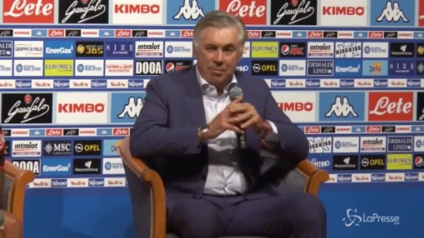 Napoli, i tifosi incontrano Ancelotti: “La società ha un progetto molto interessante”