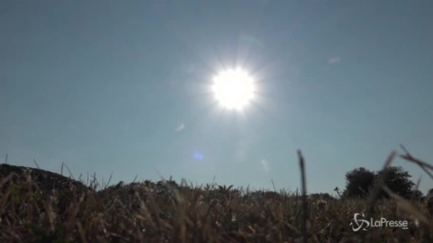 Allarme caldo in otto città: picchi fino a 36 gradi