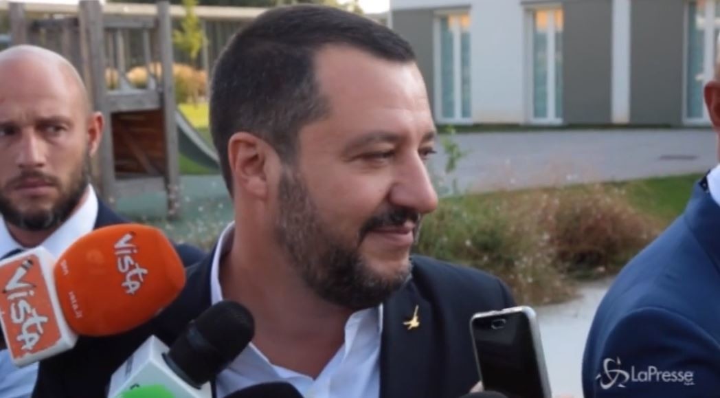Fondi Lega, Salvini: “Da quando sono segretario, milioni all’estero non ce ne sono”