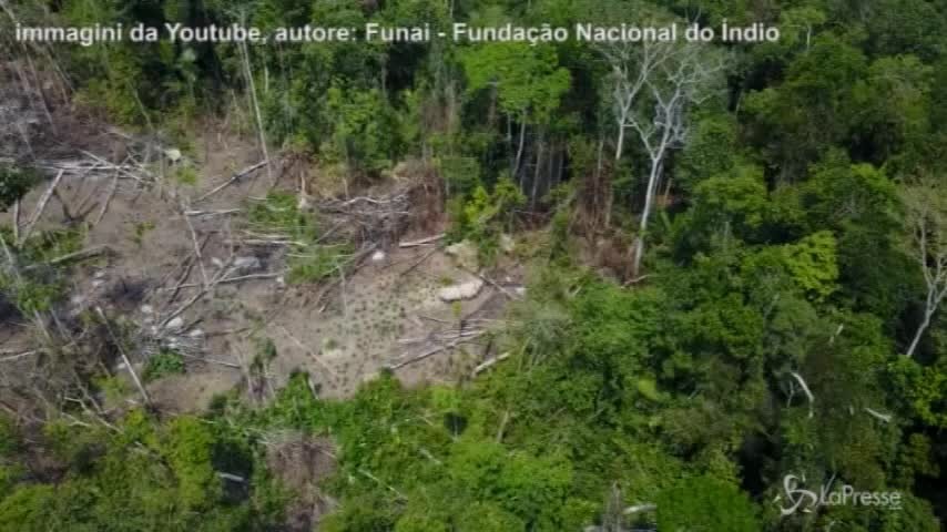 Amazzonia, drone svela tribù rimasta isolata