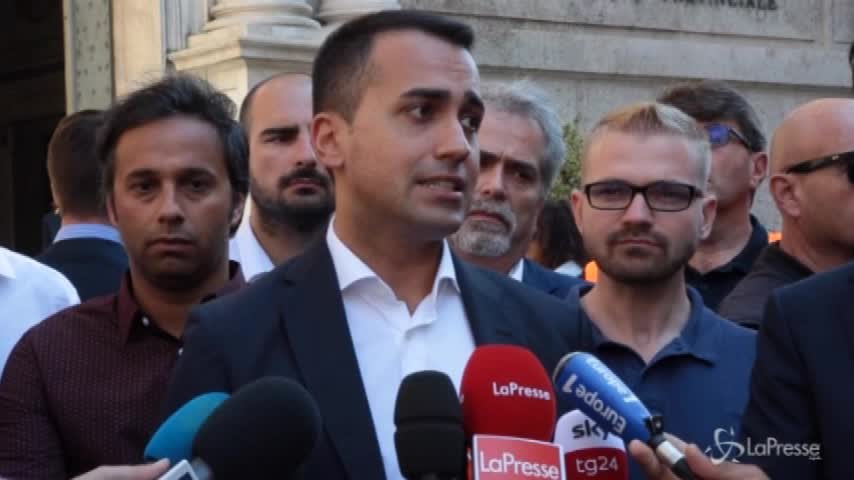 Ue, Oettinger: “Gravi sanzioni se Italia taglia fondi”
