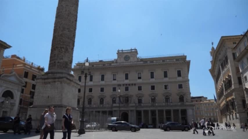 Fitc conferma rating Italia ma abbassa Outlook