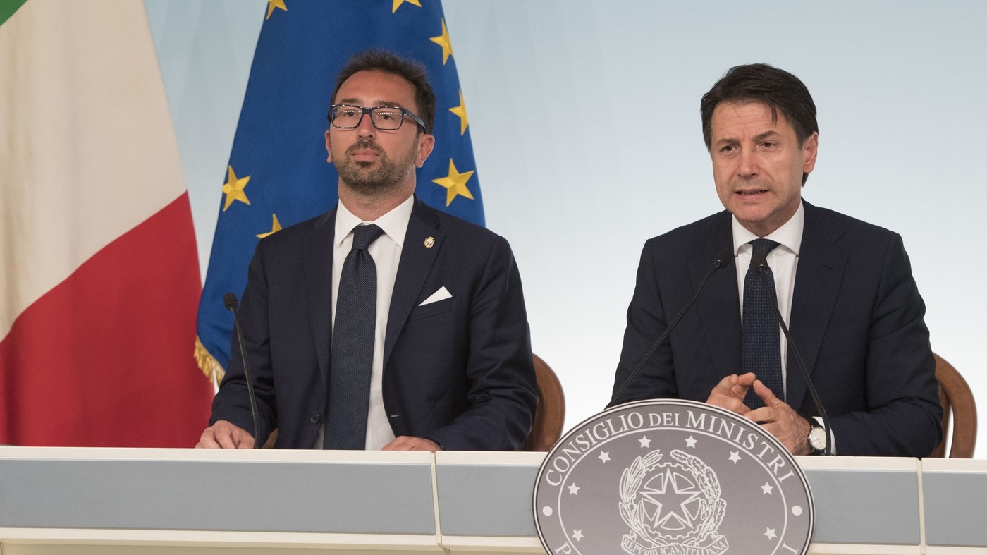Via libera al ddl Spazza Corrotti: arriva il Daspo perpetuo per reati sopra i 2 anni