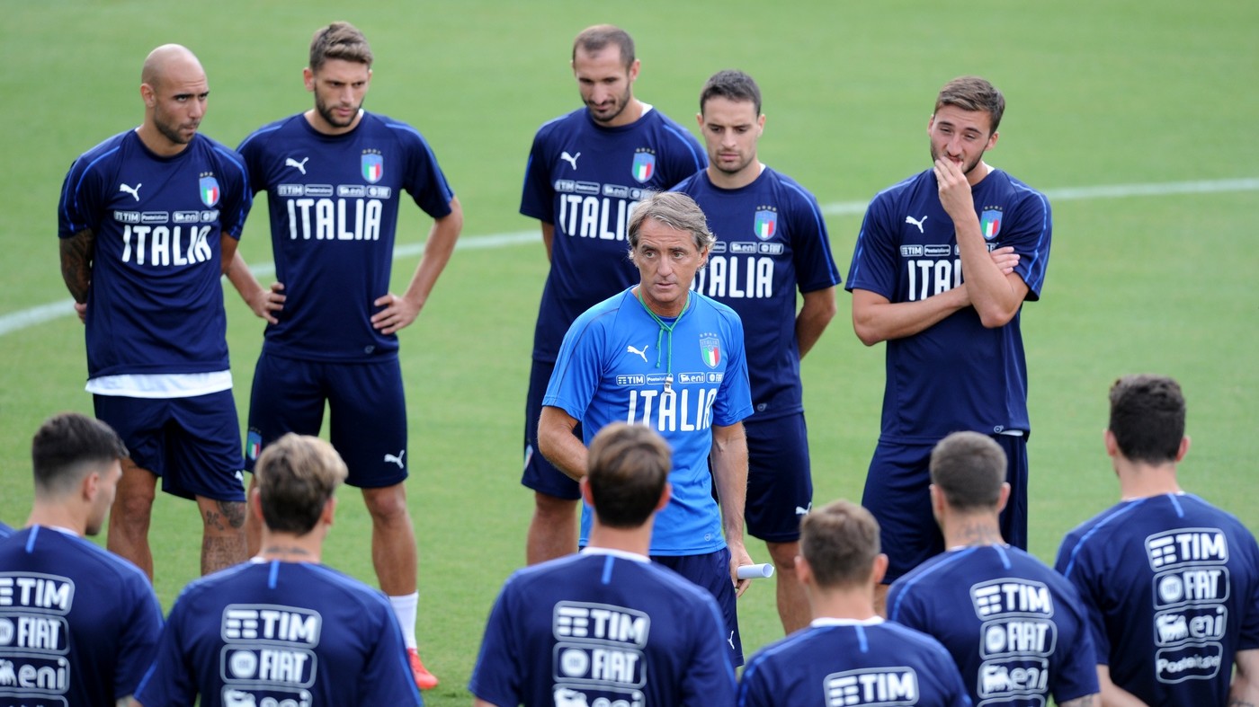 Mancini pronto per la Nations League: “Giocare all’attacco dev’essere nostra mentalità”