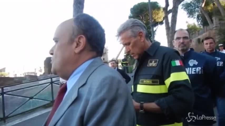 Bonisoli vista la chiesa di San Giuseppe dei Falegnami: “Problema sicurezza nei luoghi pubblici”