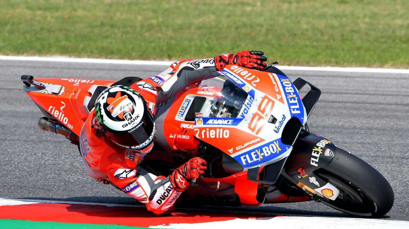 MotoGp, super Lorenzo a Misano: la pole è sua. Dovi quarto, settimo Rossi