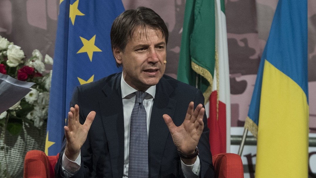 Conte rassicura Cernobbio: “Non siamo una banda di scriteriati, no alle nazionalizzazioni”