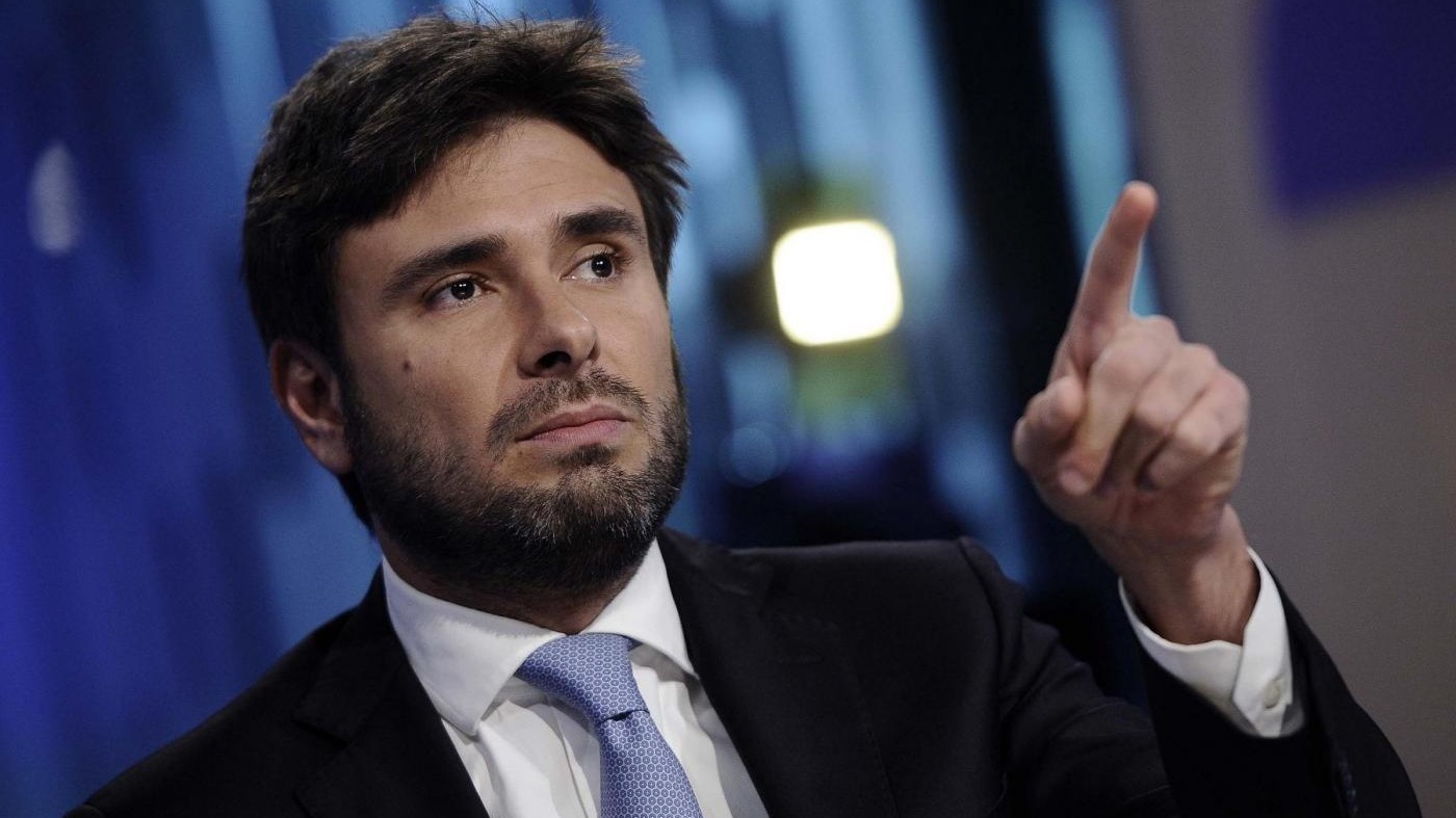 Fondi Lega, Di Battista all’attacco: “Restituiscano fino all’ultimo centesimo”