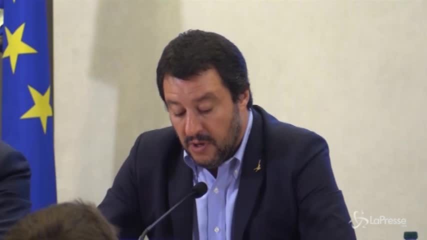 Scuole sicure, Salvini: “Due milioni e mezzo di euro per contrastare droghe nelle scuole”