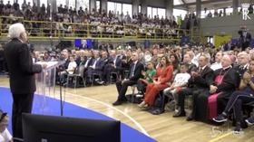 Mattarella: “Genitori-bulli non meno distruttivi di studenti-bulli”