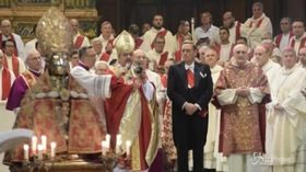 Napoli, si ripete il miracolo di San Gennaro: il sangue si scioglie