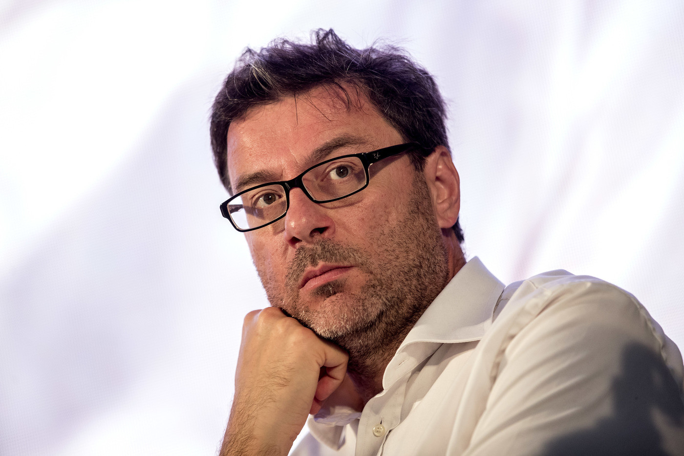 Manovra, Giorgetti frena: “Non si può fare tutto subito. Puntare sugli investimenti”