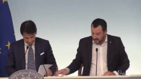 Rifugiati, Salvini: “Solo per titolari di protezione internazionale e minori non accompagnati”