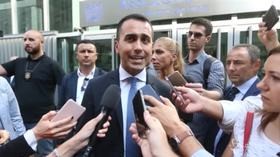 Macron alza il deficit per finanziare manovra. Di Maio: “Facciamo come loro”