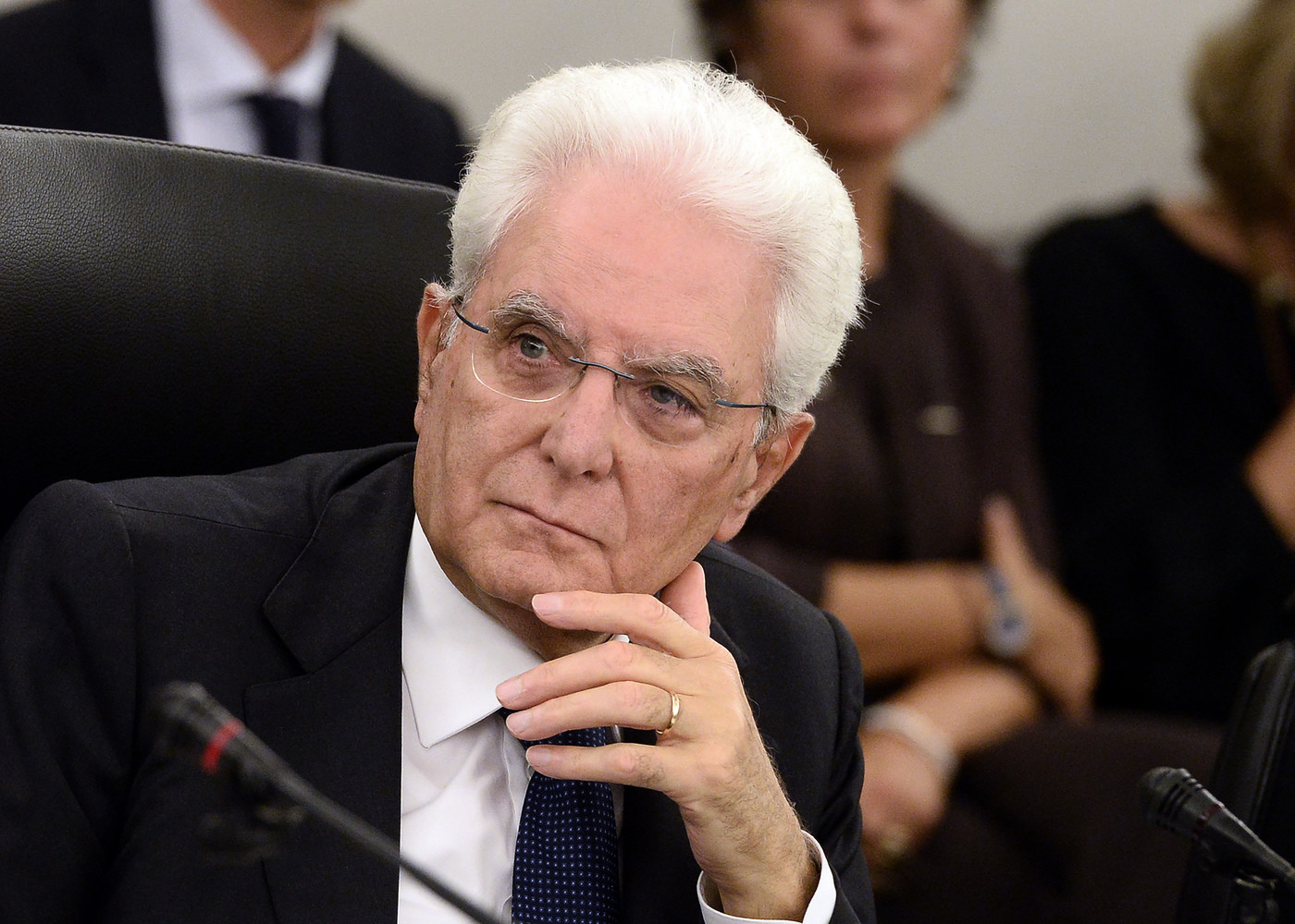 Mattarella: “I magistrati rispondono a legge non alle opinioni correnti”