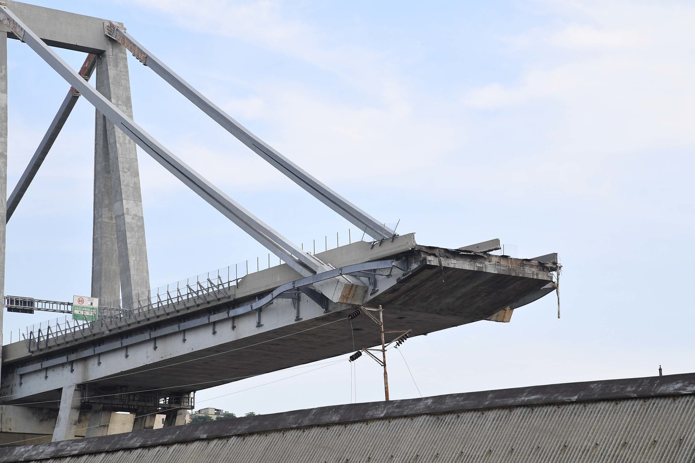 Ponte Morandi, la Commissione Mit durissima con Autostrade per l’Italia: “Ha nascosto dati e non ha fatto manutenzione”