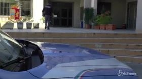 Rapina Lanciano, arrestati tre rapinatori: il video dell’operazione di polizia