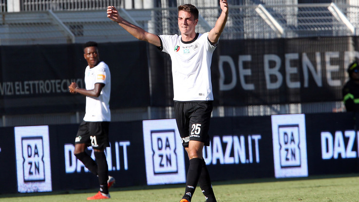 Serie B: il Foggia batte il Benvento 3-1. Tutti i risultati