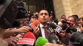 Di Maio contro Renzi nel giorno della manifestazione del Pd