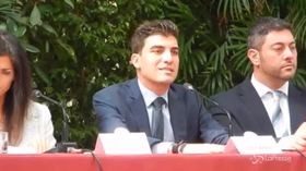 Roma, M5S: i cordoli in strada “non sono un pericolo per i motociclisti”