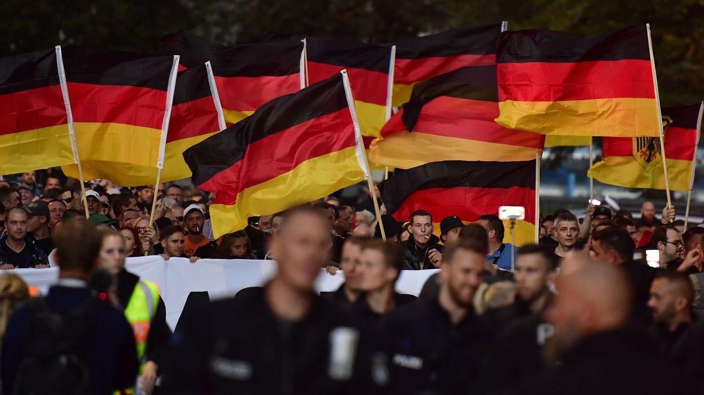 Germania, progettava attacchi a stranieri: smantellata cellula neonazi ‘Rivoluzione Chemnitz’