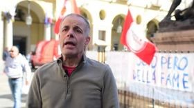 Torino, disoccupato dal 2013 fa lo sciopero della fame davanti al Comune