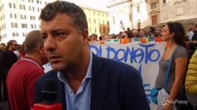 Arresto sindaco di Riace, a Roma la manifestazione per Mimmo Lucano