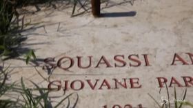 Milano, rubata la croce in memoria del partigiano Angelo Squassi