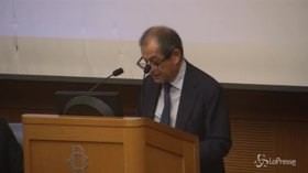 Manovra, Tria: “Crescita? Servono investimenti”
