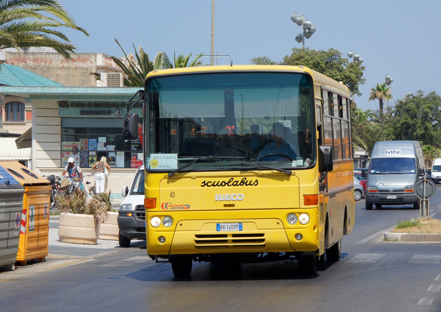 Fidanzatina ammalata a casa: bimbo di 9 anni ‘dirotta’ scuolabus per andare a trovarla