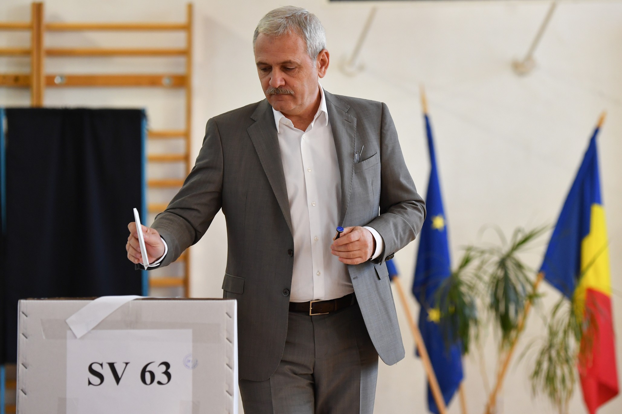 Romania, 19 milioni alle urne per il referendum contro i matrimoni gay