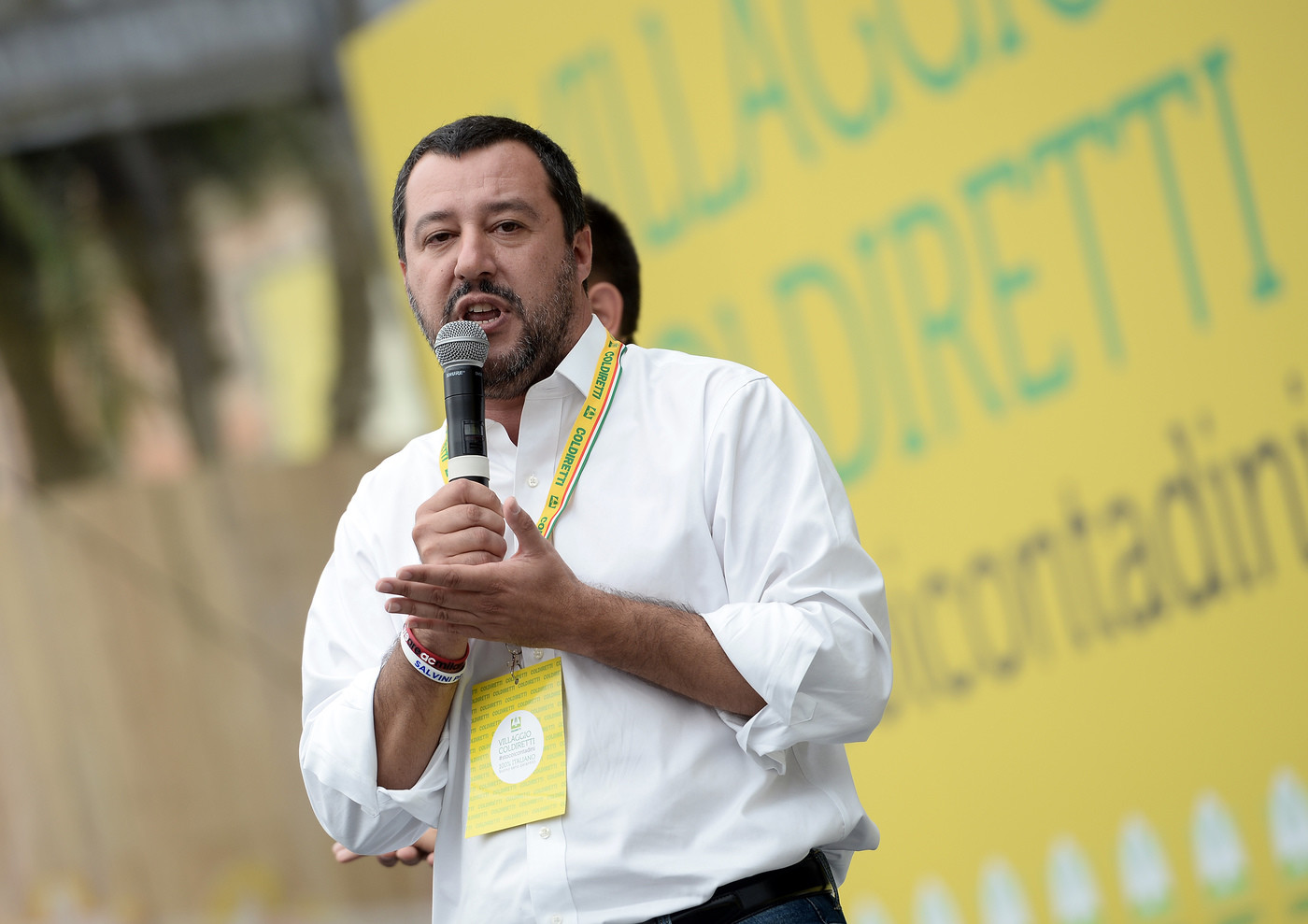 Migranti rimandati in Italia dalla Germania, Salvini: “Chiudiamo gli aeroporti”. Berlino: “Nessun rimpatrio imminente”