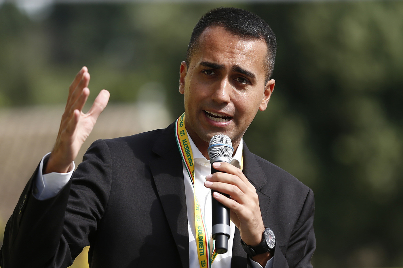 Luigi Di Maio Berlino manovra spread. Non uscire dall’euro