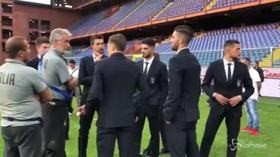Genova, la Nazionale di Mancini incontra gli sfollati allo stadio Ferraris