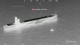 Corsica, allarme inquinamento dopo la collisione tra due navi