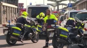 Colonia, liberata la donna presa in ostaggio in stazione