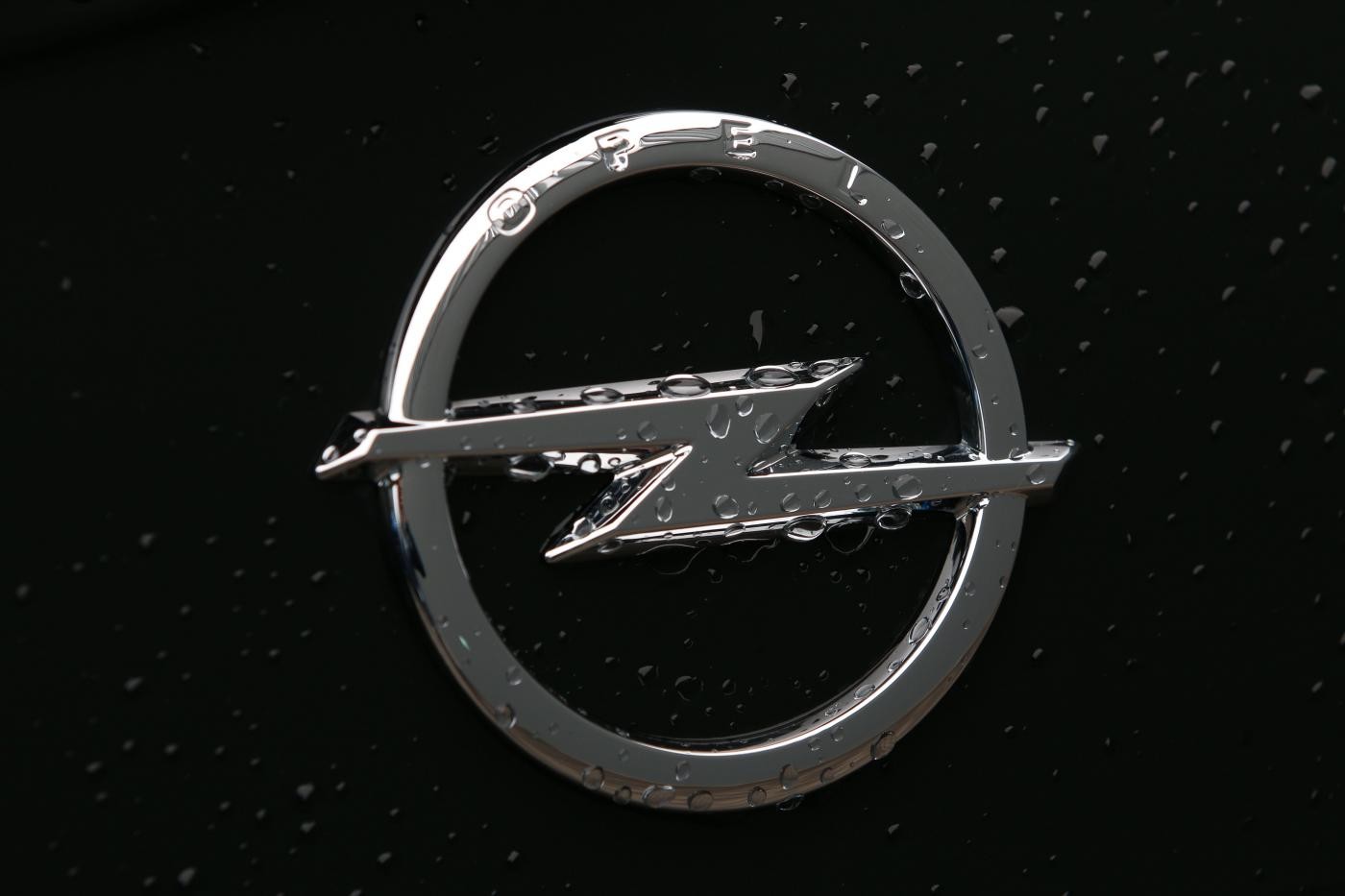 Dieselgate, Opel nel mirino: verso richiamo di 100mila veicoli