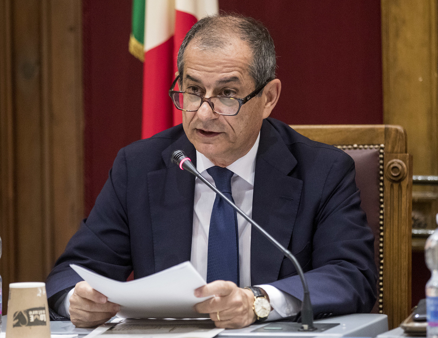 Dl fisco, M5S chiede la testa del capo di gabinetto del Mef. Tria: “Attacco irrazionale”