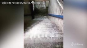 Bomba d’acqua su Roma, strade allagate