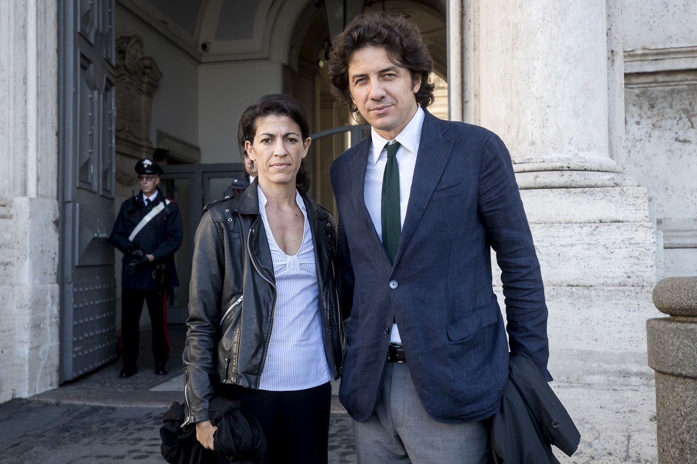 Dj Fabo,  la Consulta rinvia la decisione: un anno al Parlamento per legiferare. Cappato: “Riconosciute le nostre ragioni”