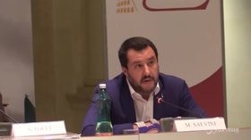 Salvini: “Non dico come altri che aboliremo la povertà”