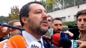 Roma, Salvini: “Aiuterò Raggi a sgomberare i palazzi occupati”